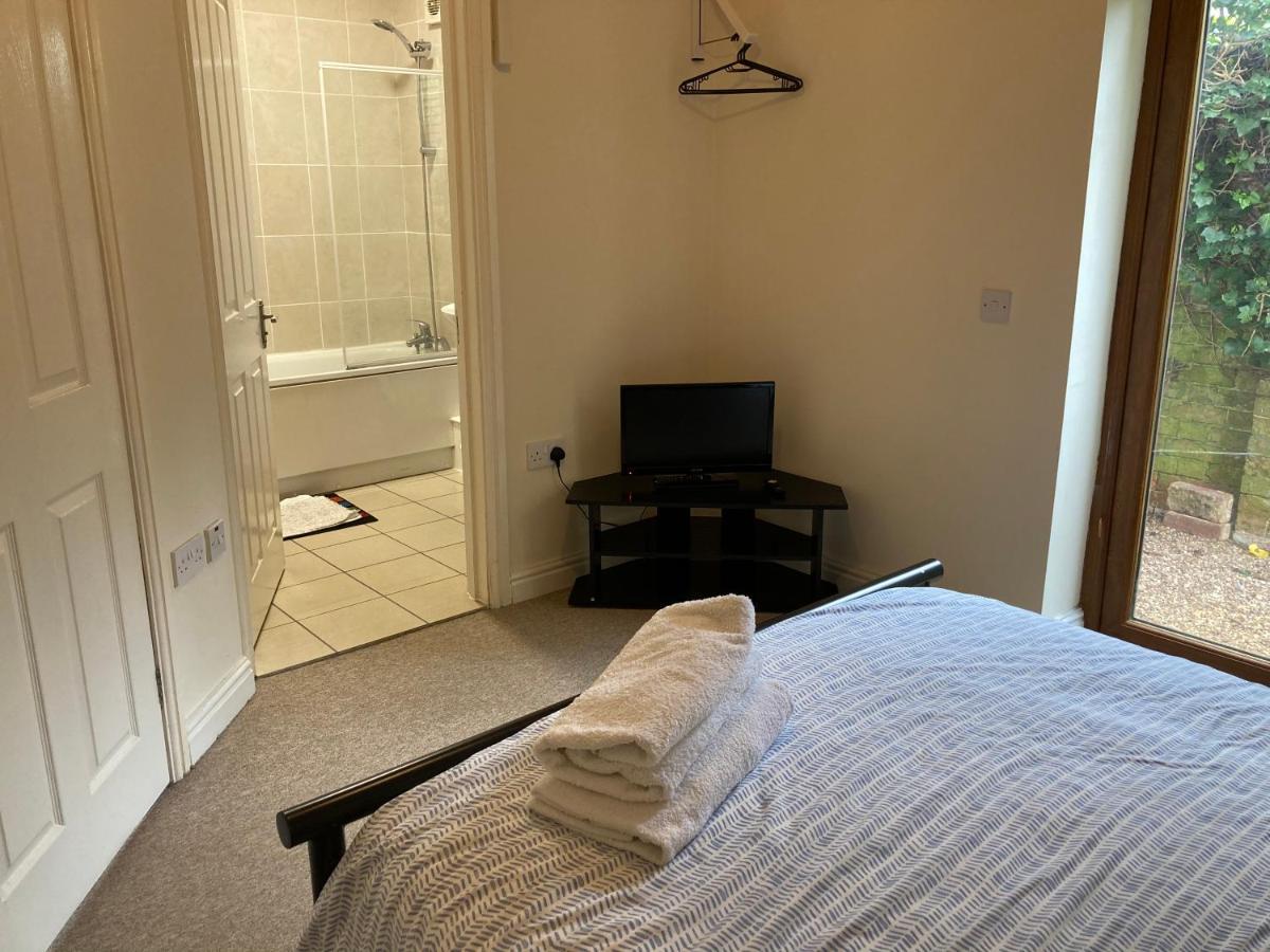 Cv225Aa Ground-Floor Flat Near Rugby School Self Check-In Apartment Ngoại thất bức ảnh
