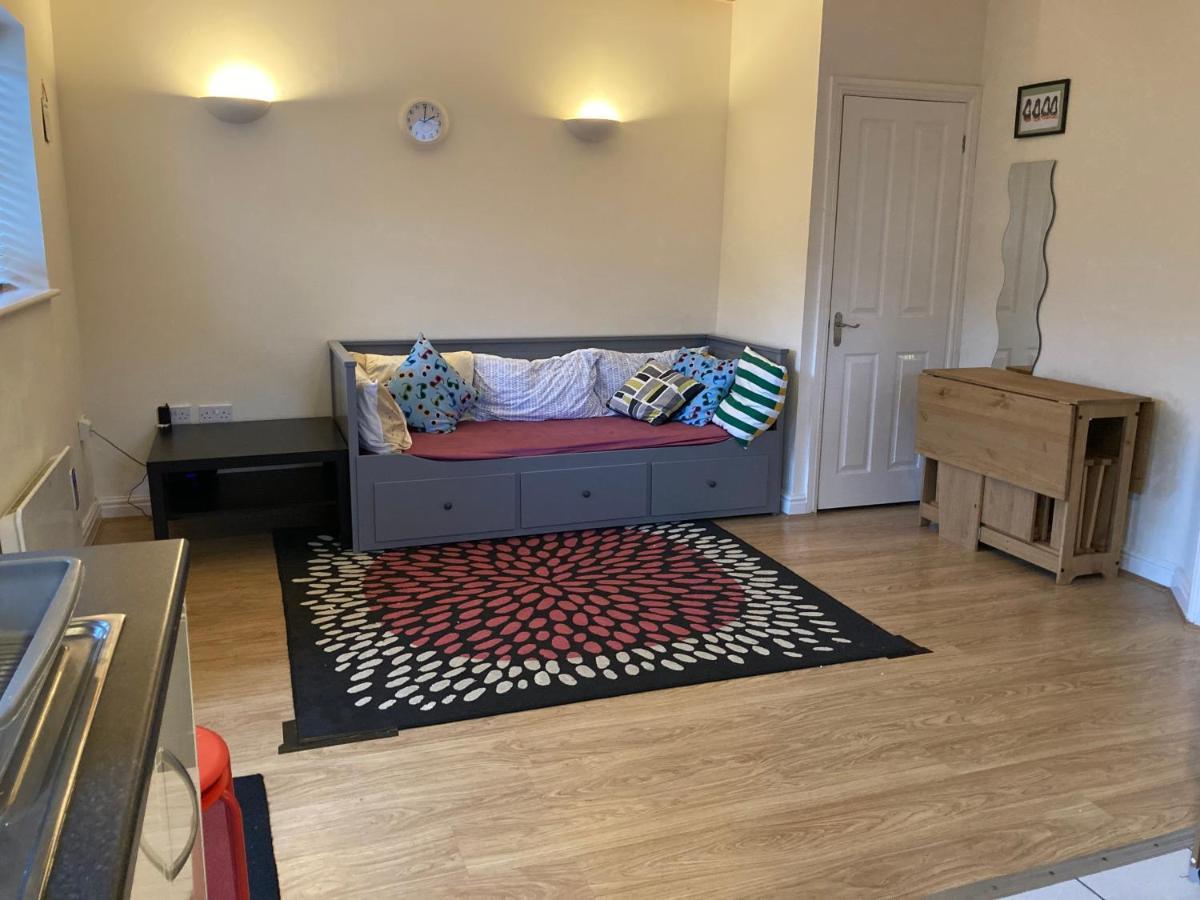 Cv225Aa Ground-Floor Flat Near Rugby School Self Check-In Apartment Ngoại thất bức ảnh