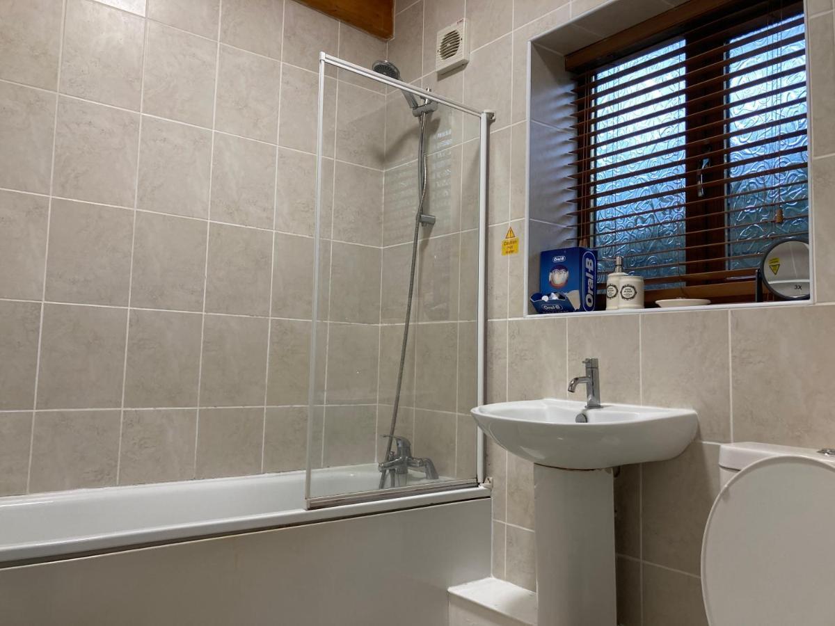 Cv225Aa Ground-Floor Flat Near Rugby School Self Check-In Apartment Ngoại thất bức ảnh